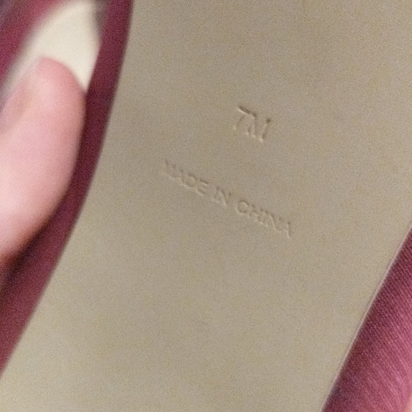 Burgundy peep heels - Picture 7 of 8